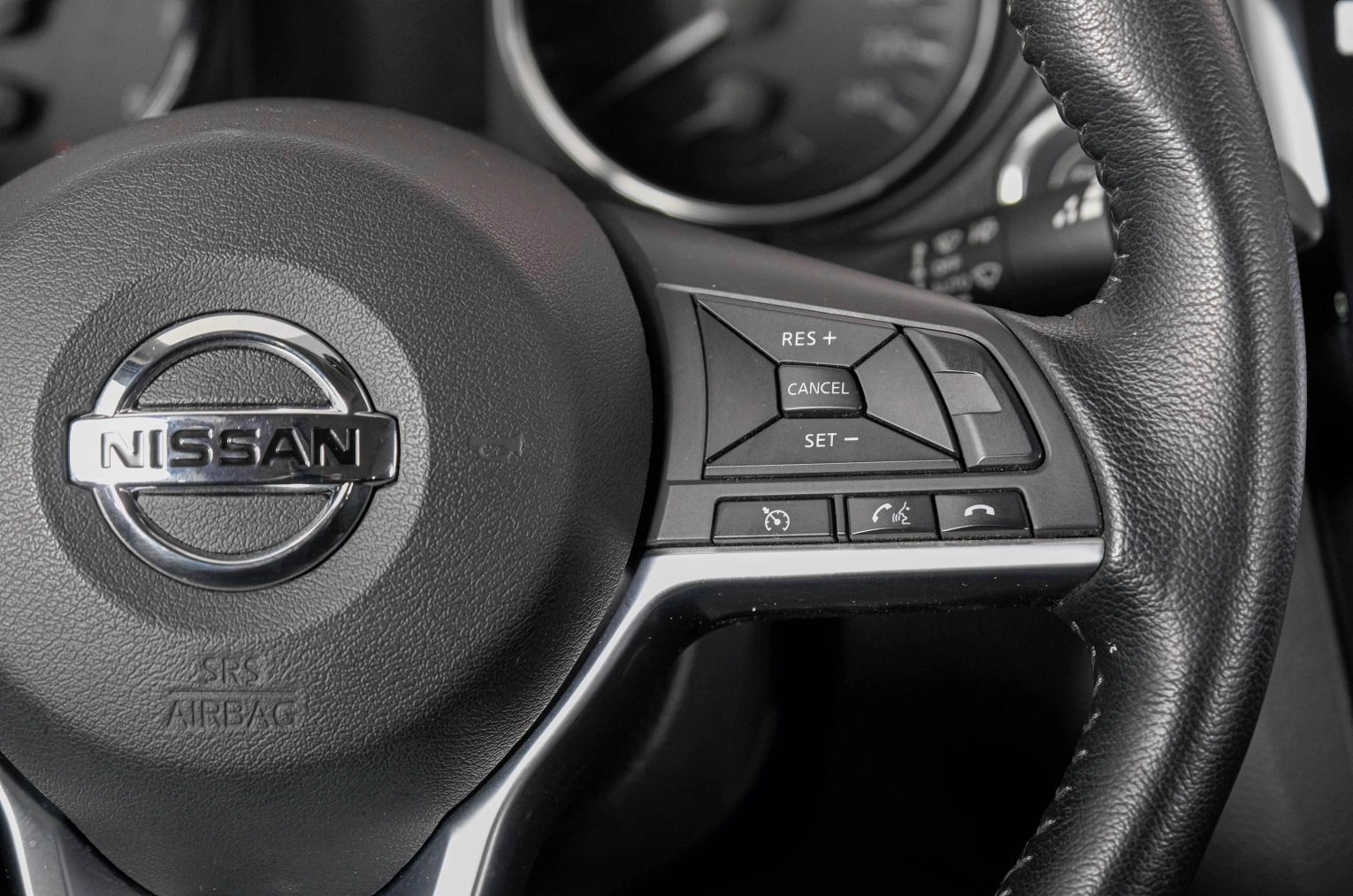 Nissan X-Trail 17 из 23