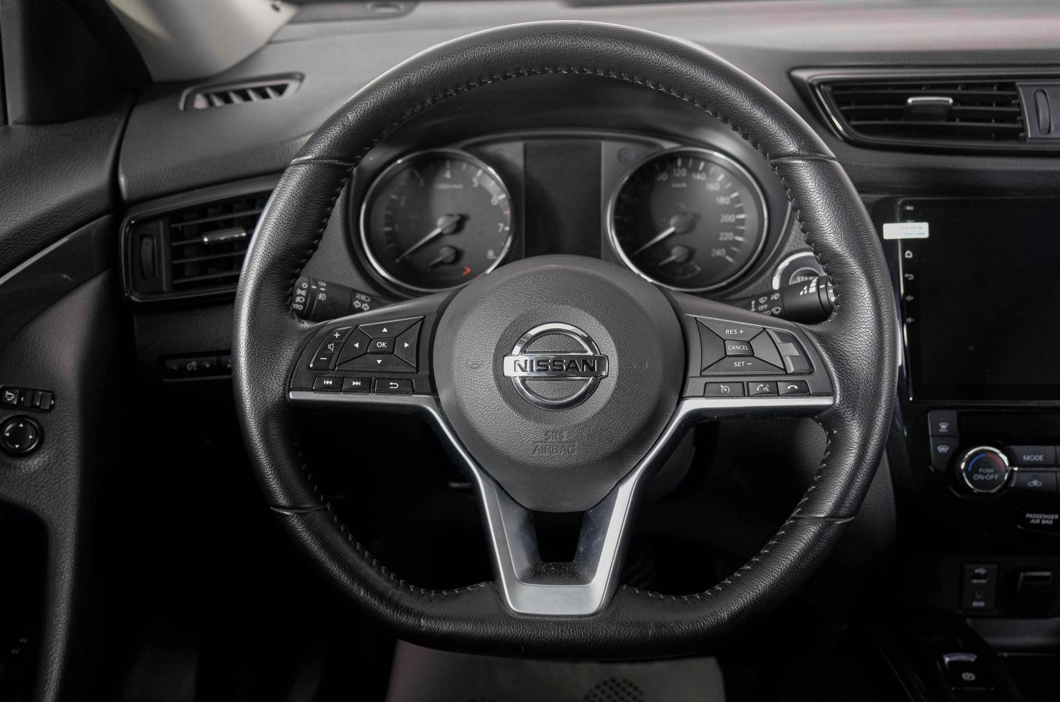 Nissan X-Trail 15 из 23