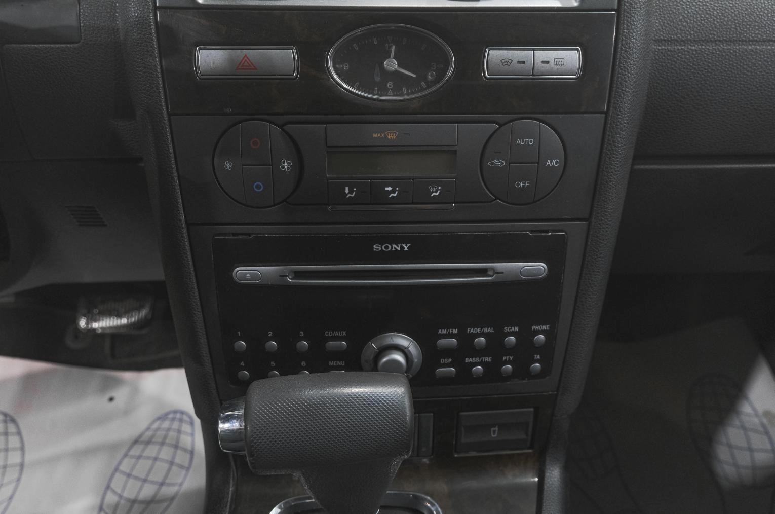 Ford Mondeo 17 из 20