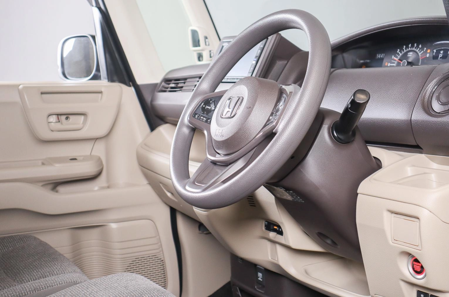 Honda N-BOX 7 из 18