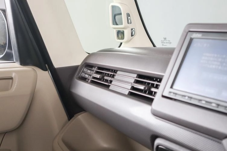 Honda N-BOX 11 из 18