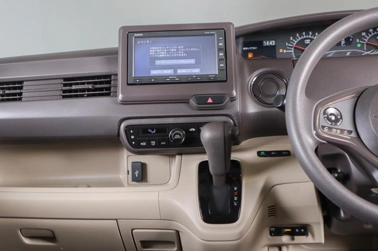 Honda N-BOX 15 из 18