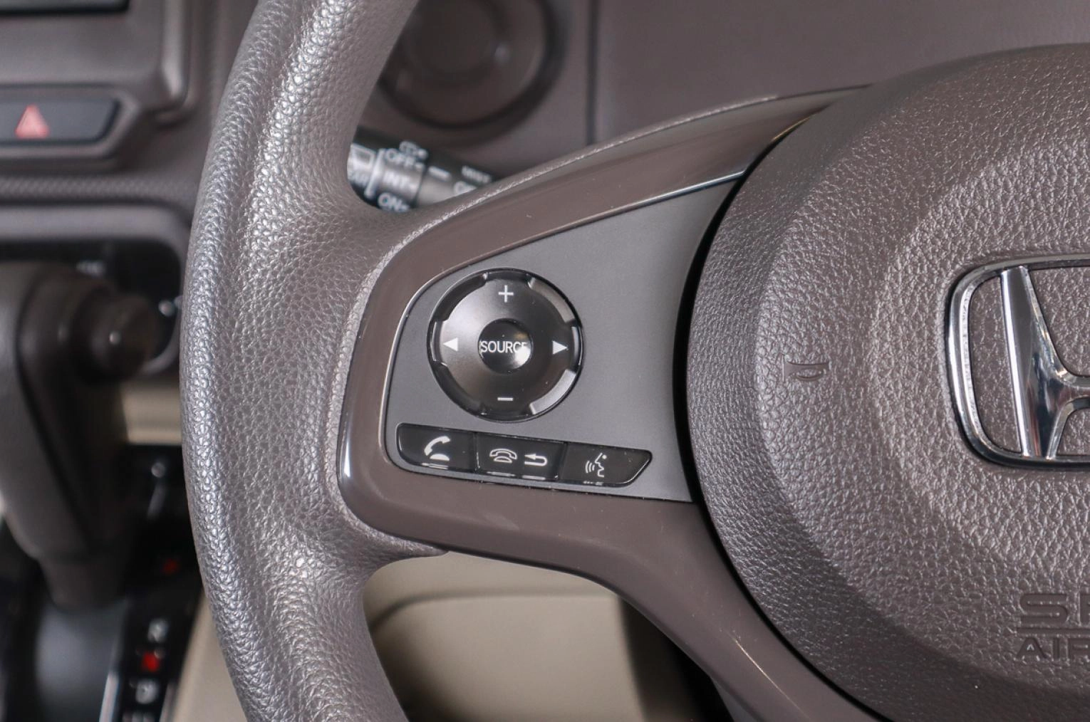 Honda N-BOX 9 из 18