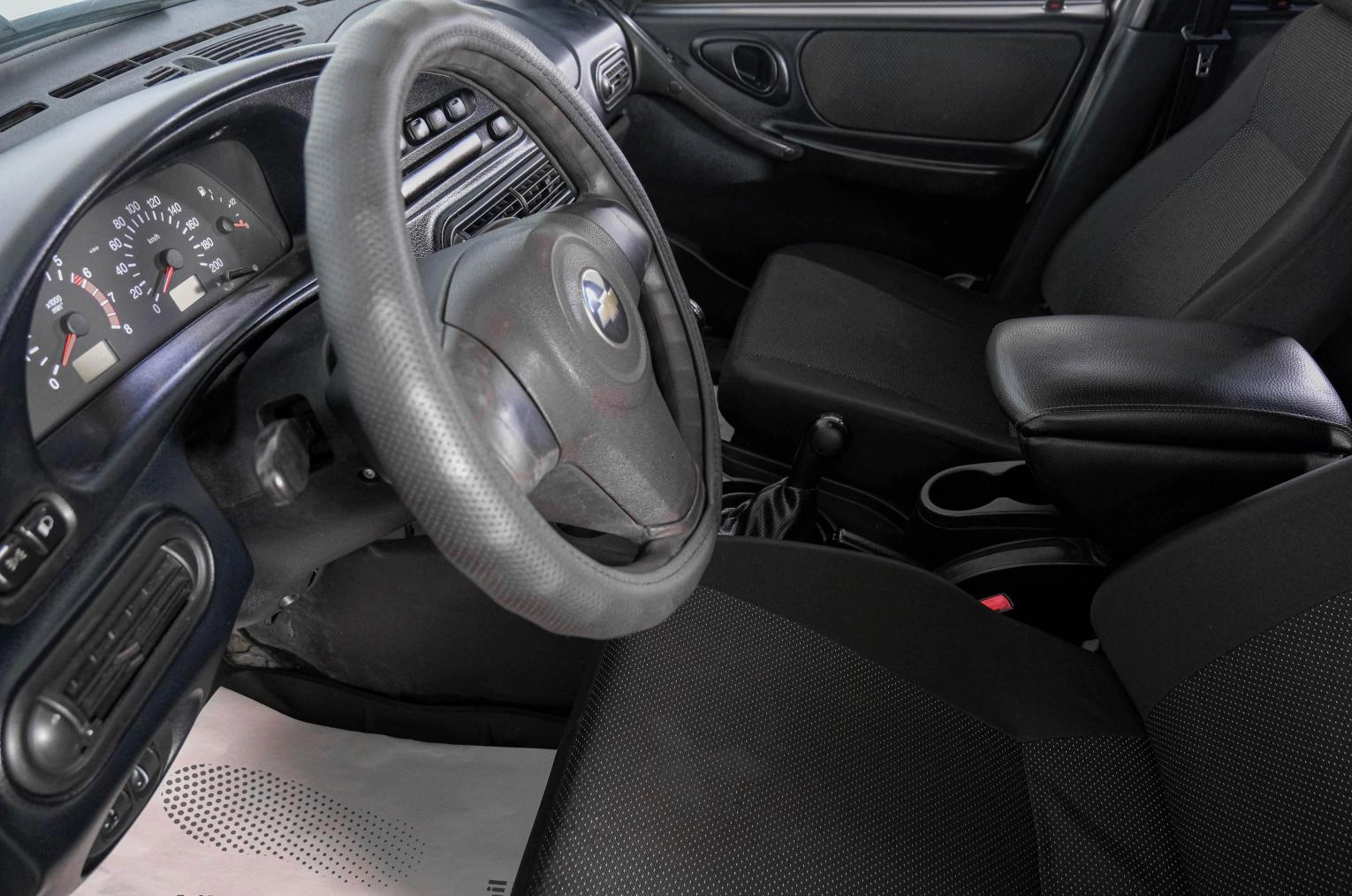 Chevrolet Niva 8 из 23