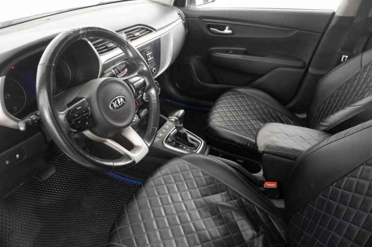 KIA Rio 8 из 23
