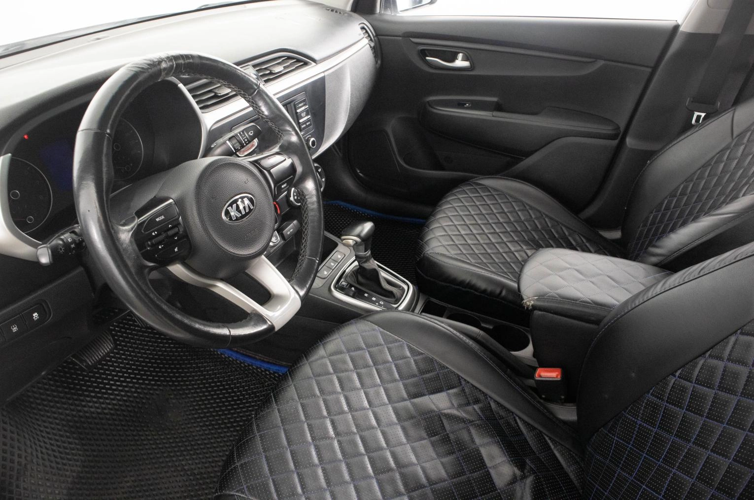 KIA Rio 8 из 23
