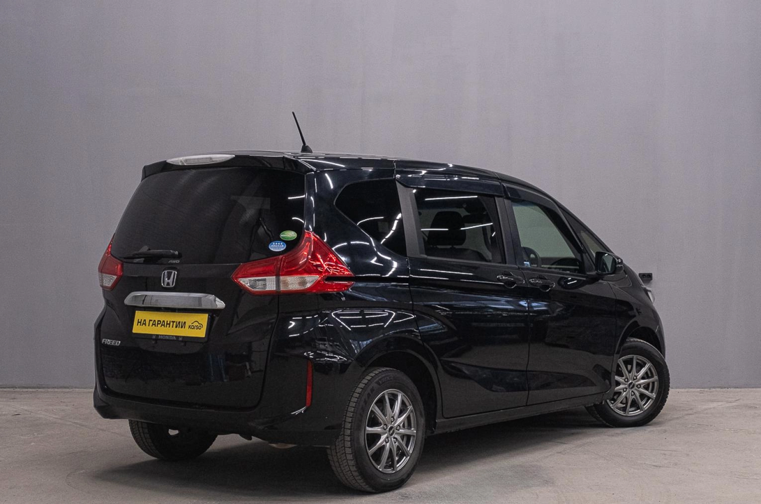 Honda Freed 6 из 19