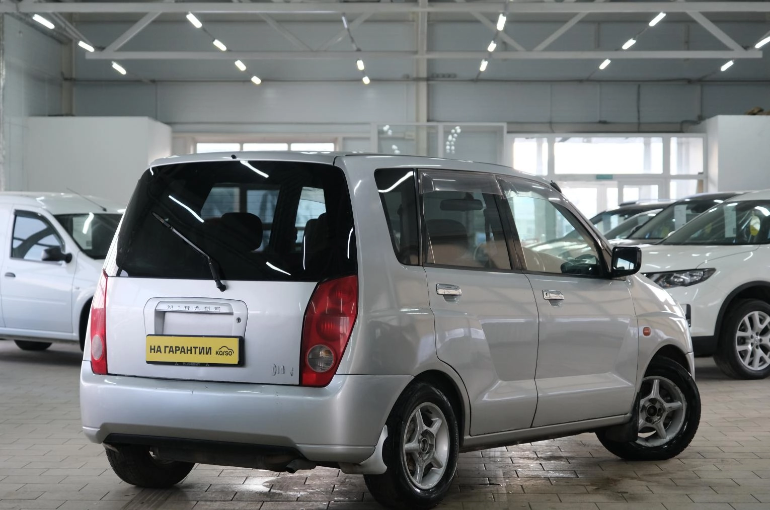 Mitsubishi Dingo 6 из 19