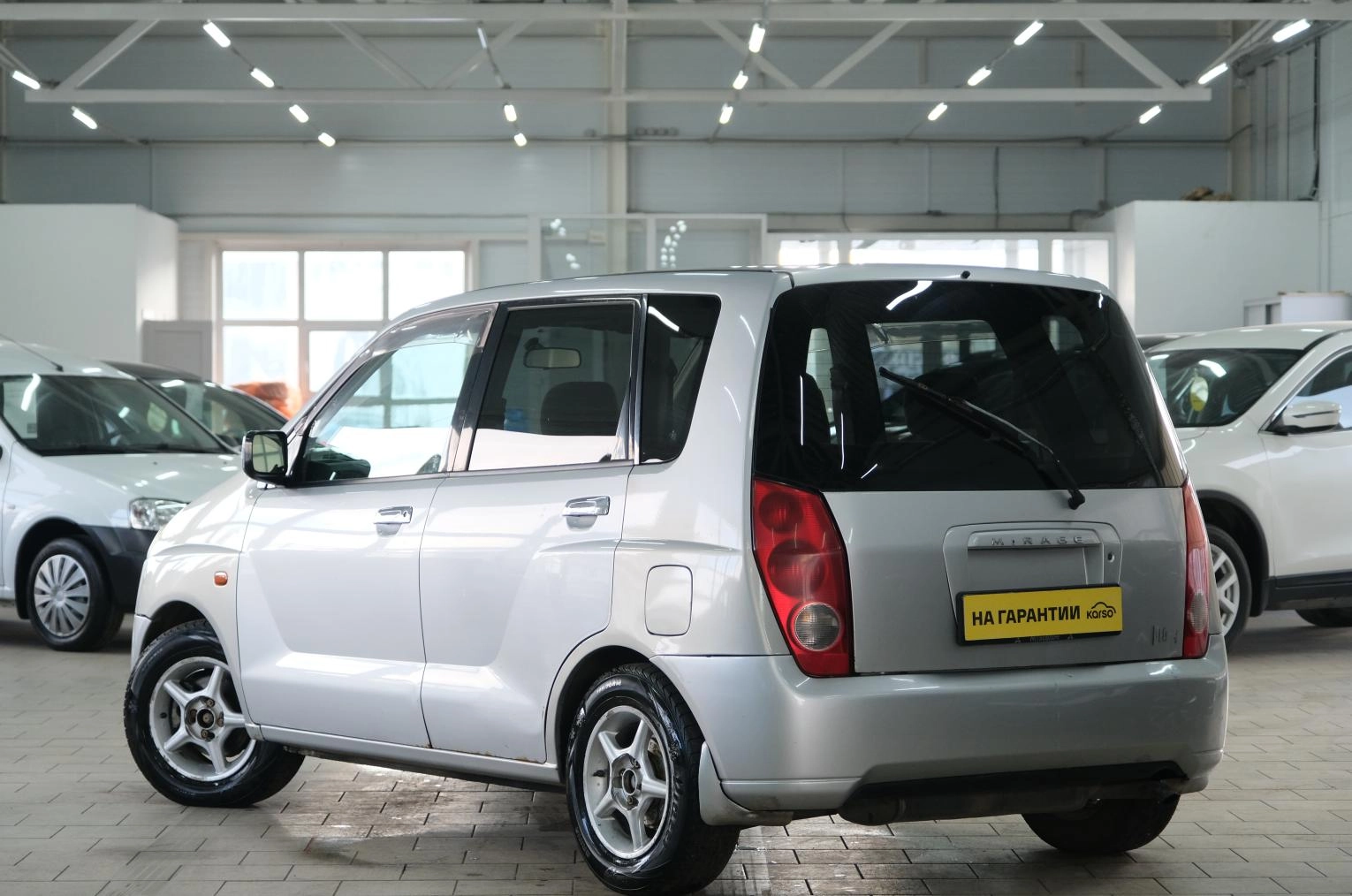 Mitsubishi Dingo 4 из 19