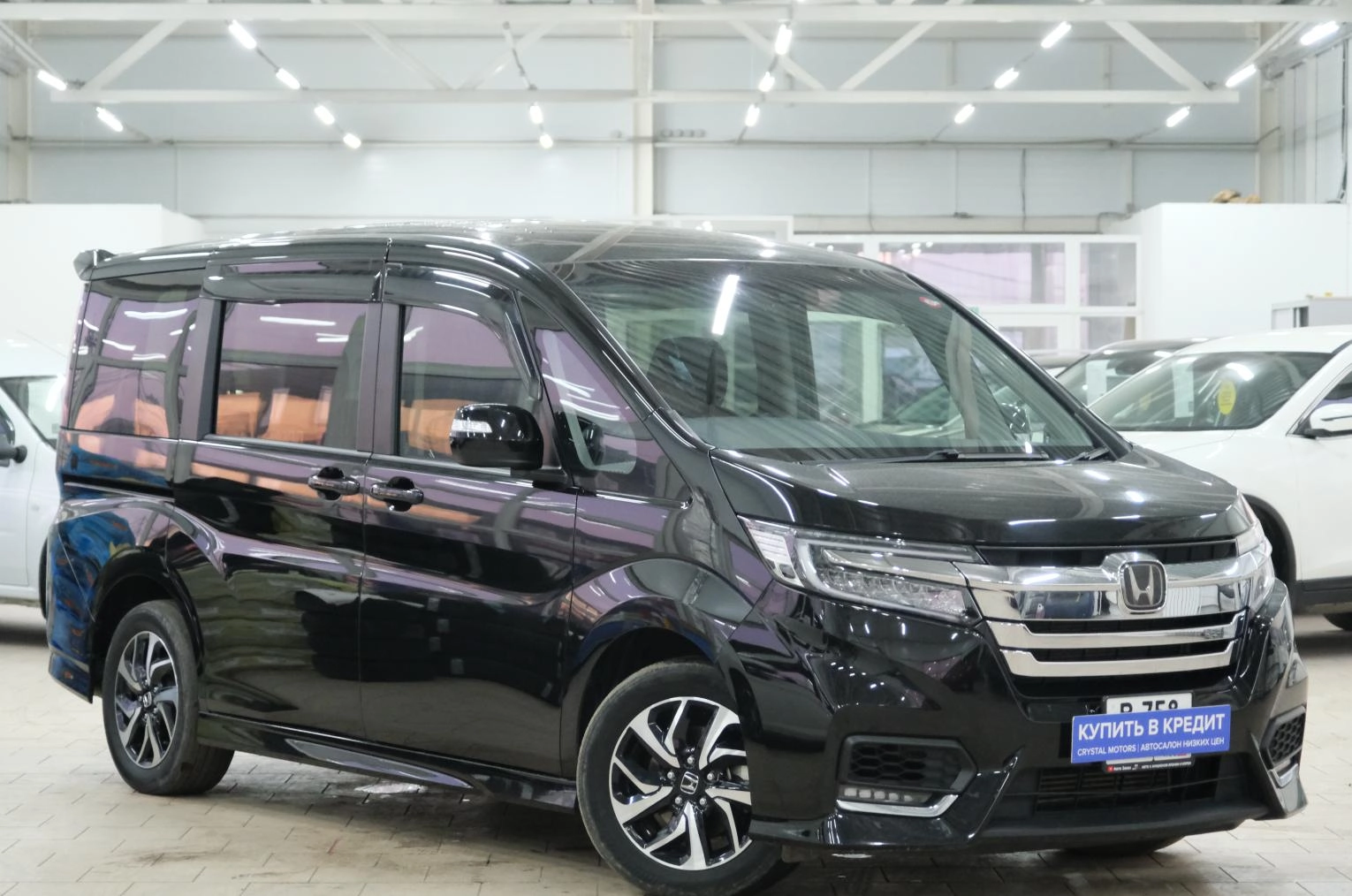 Honda Stepwgn Spada 1 из 23