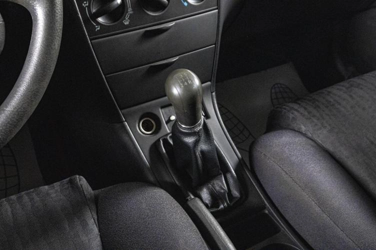 Toyota Corolla 14 из 17