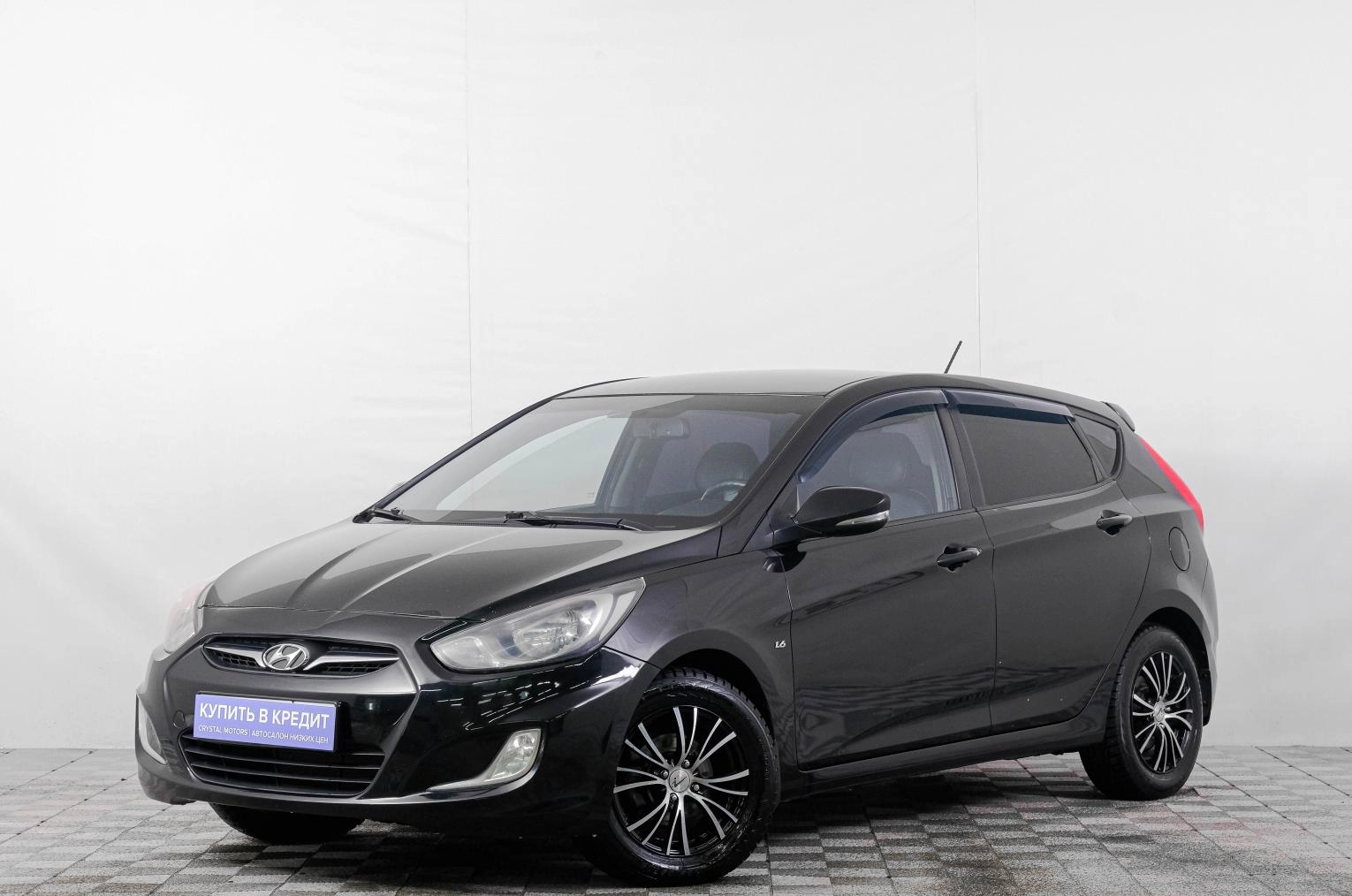 Hyundai Solaris 3 из 22