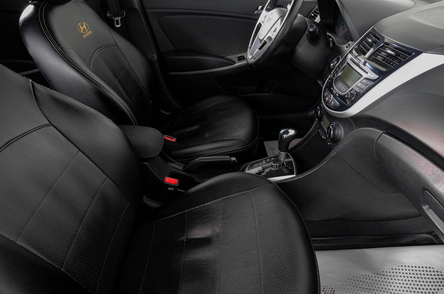 Hyundai Solaris 11 из 22