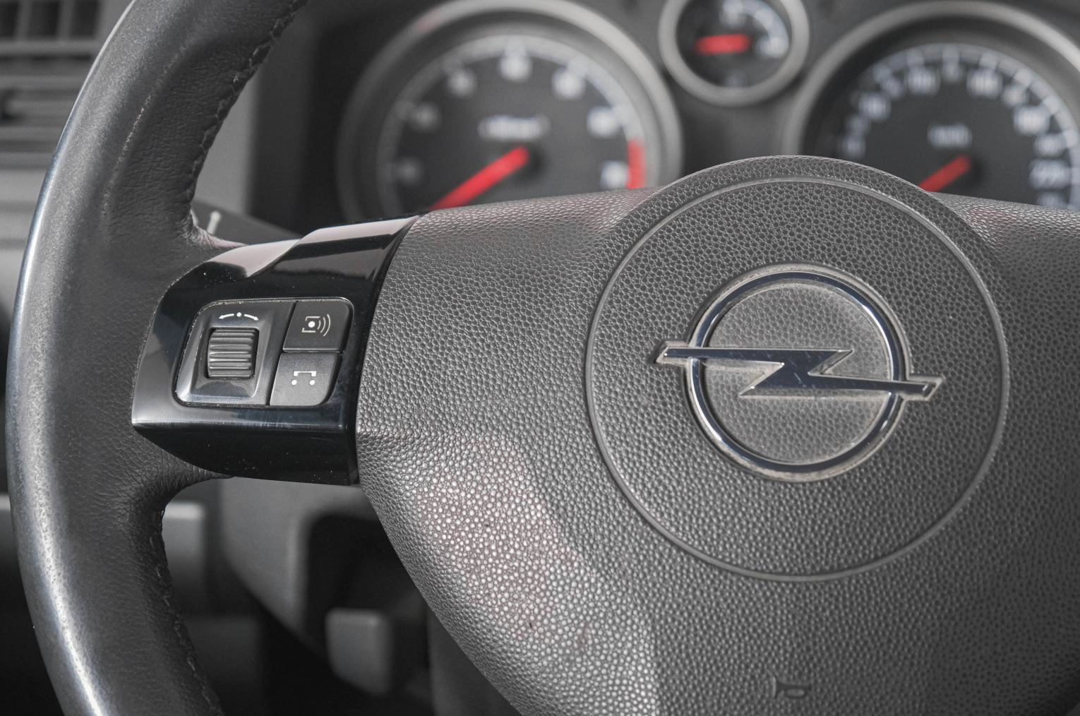 Opel Zafira 16 из 22