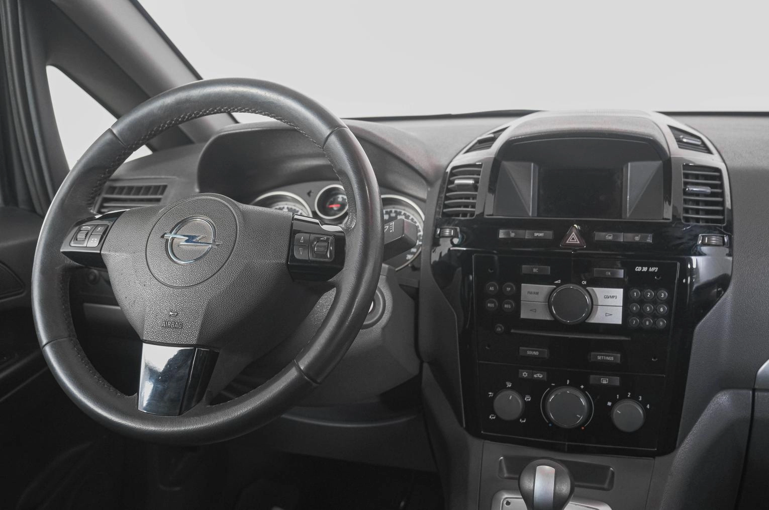 Opel Zafira 12 из 22