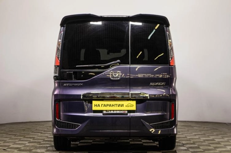 Honda Stepwgn Spada 5 из 5