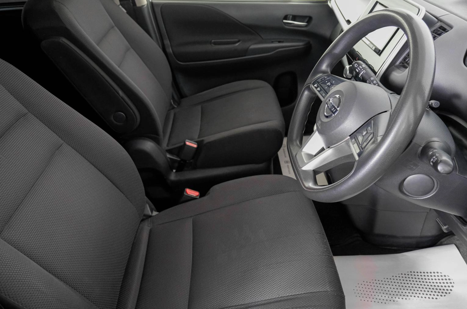 Nissan Serena 12 из 23