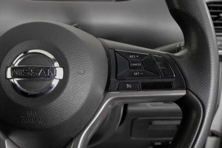 Nissan Serena 18 из 23