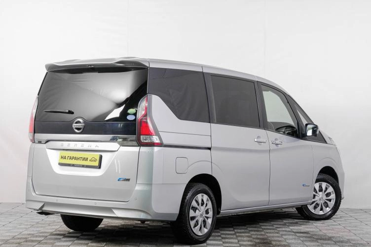 Nissan Serena 6 из 23