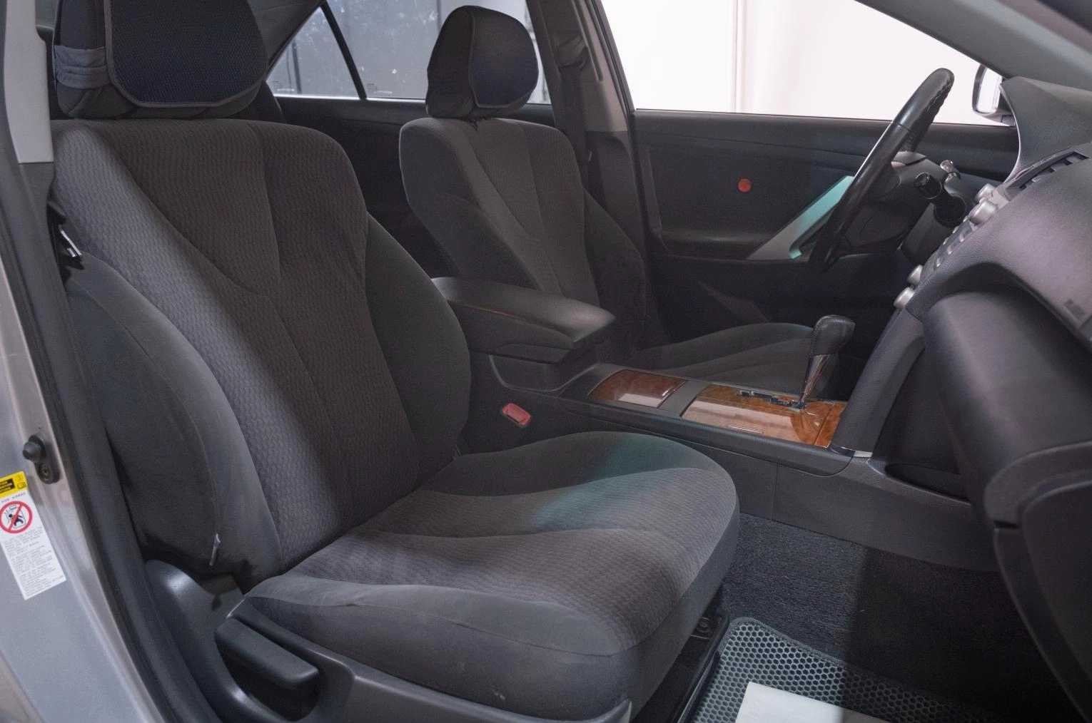 Toyota Camry 18 из 21