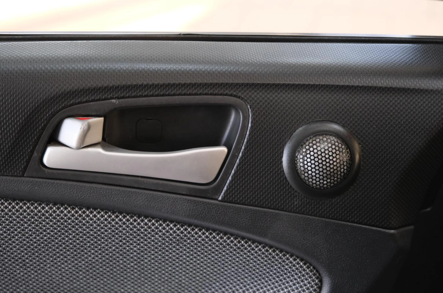 Hyundai Solaris 8 из 25