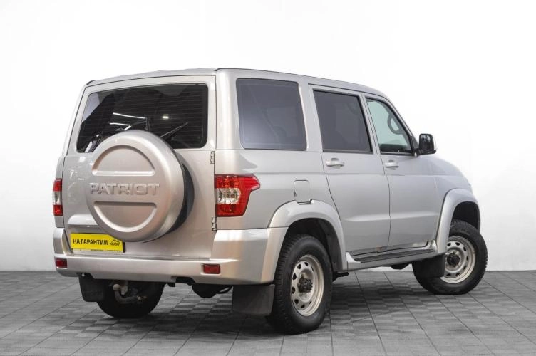 УАЗ Patriot 4 из 5