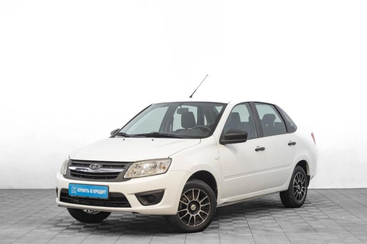 ВАЗ (LADA) Granta 3 из 5
