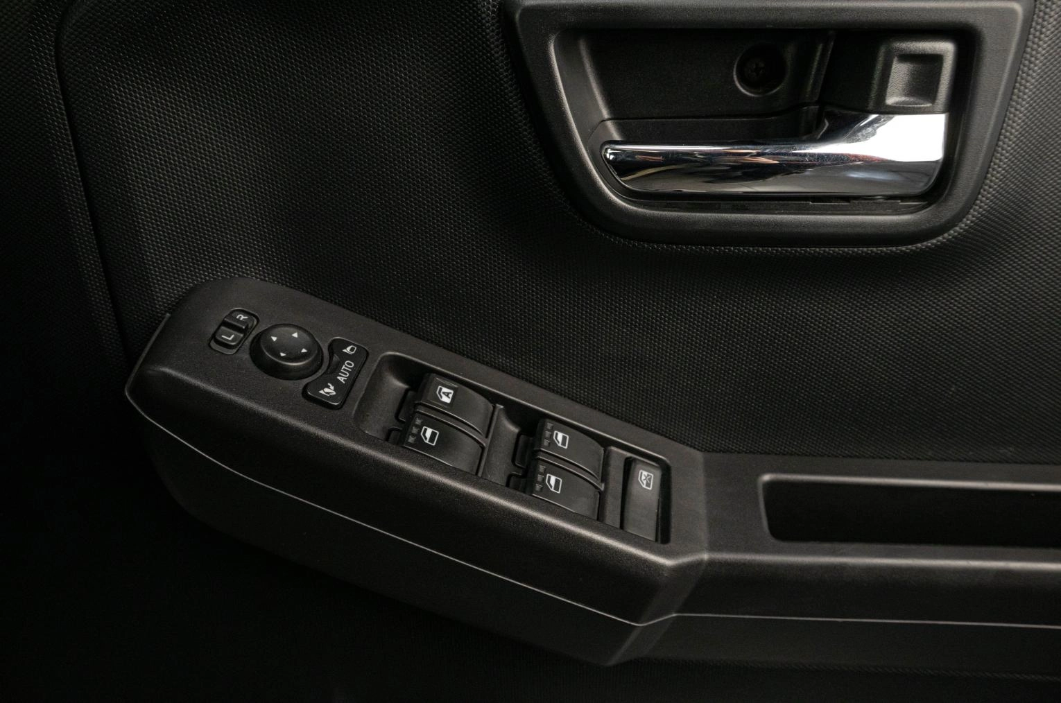 Daihatsu Taft 7 из 19