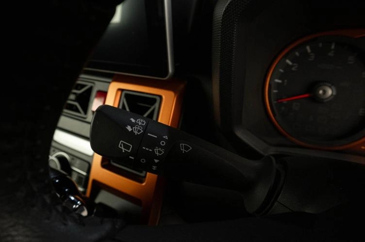 Daihatsu Taft 10 из 19