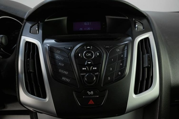 Ford Focus 17 из 23