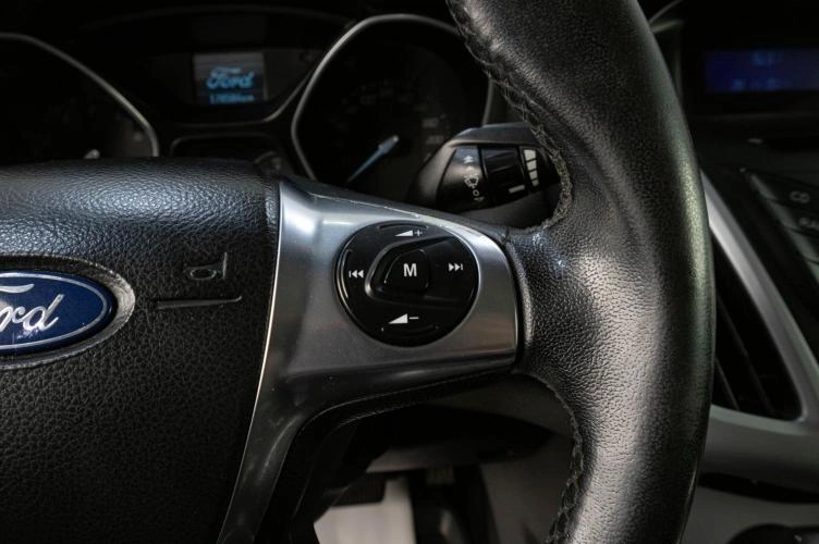 Ford Focus 15 из 23