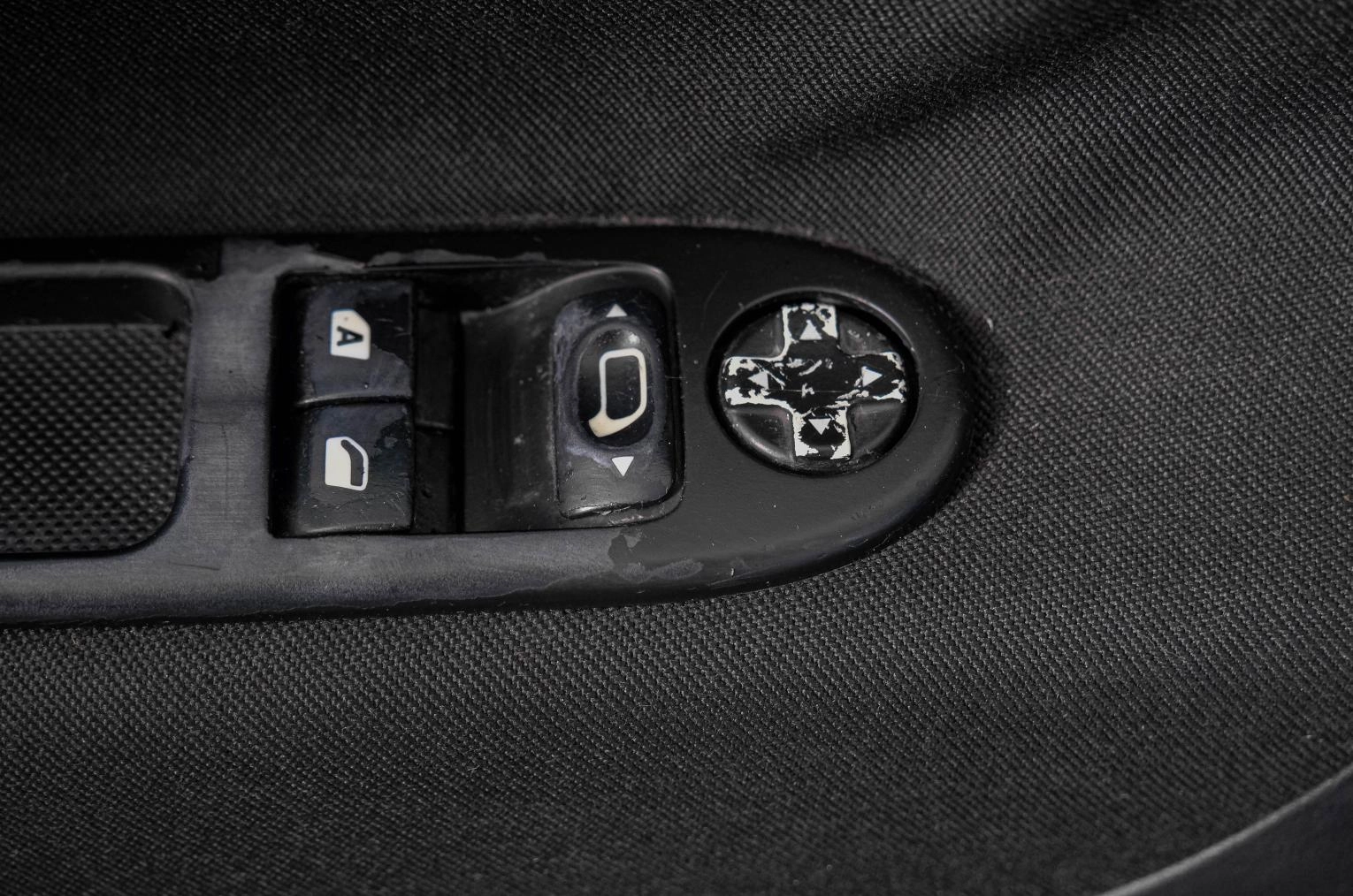 Peugeot 207 20 из 20