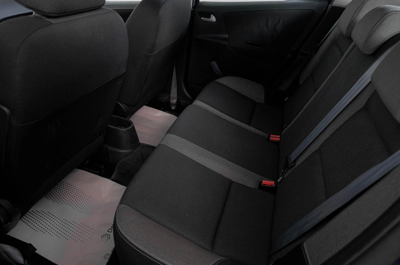 Peugeot 207 9 из 20