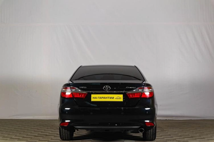 Toyota Camry 5 из 5