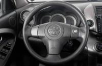 Toyota RAV4 15 из 21