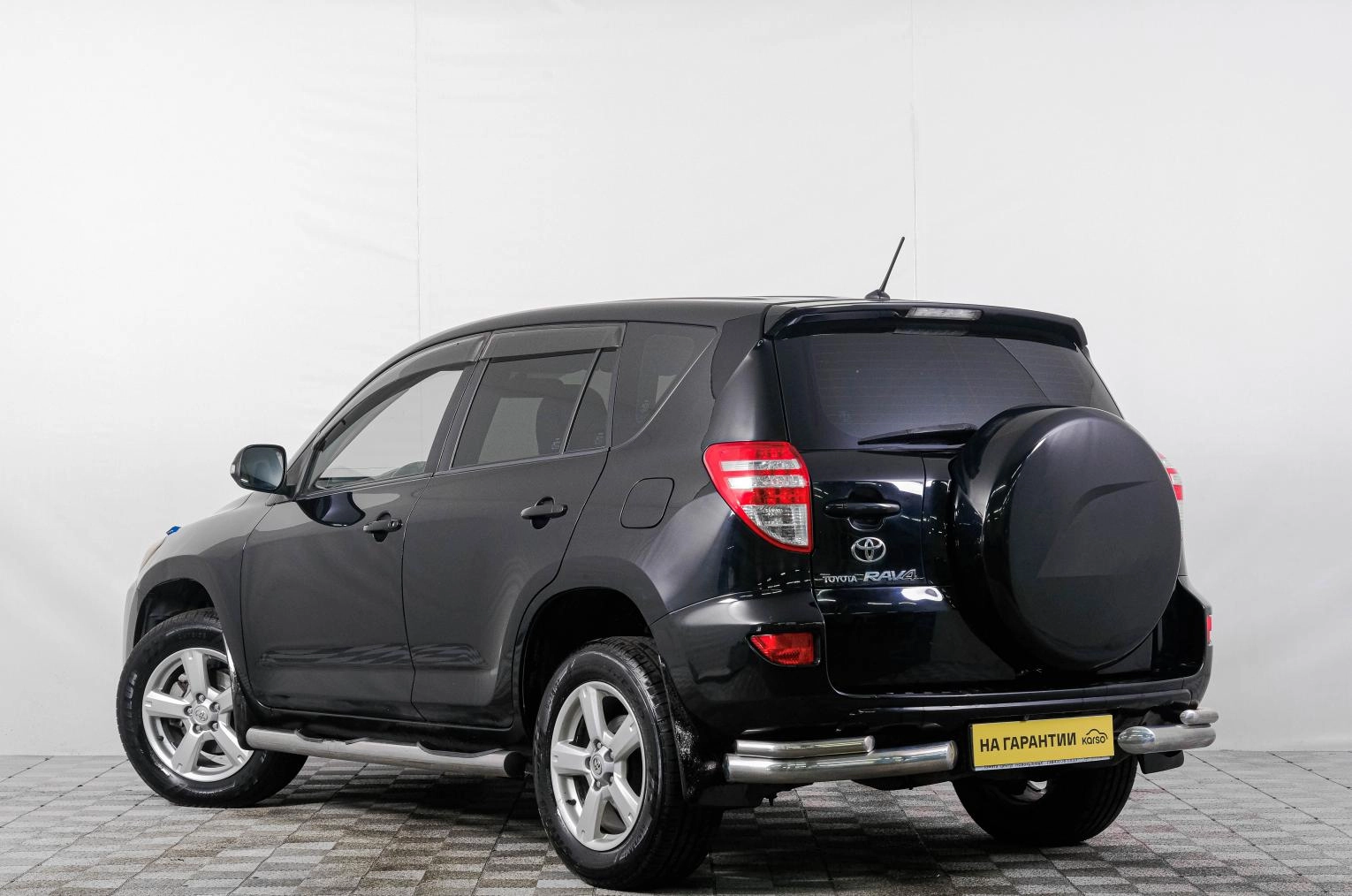Toyota RAV4 4 из 21