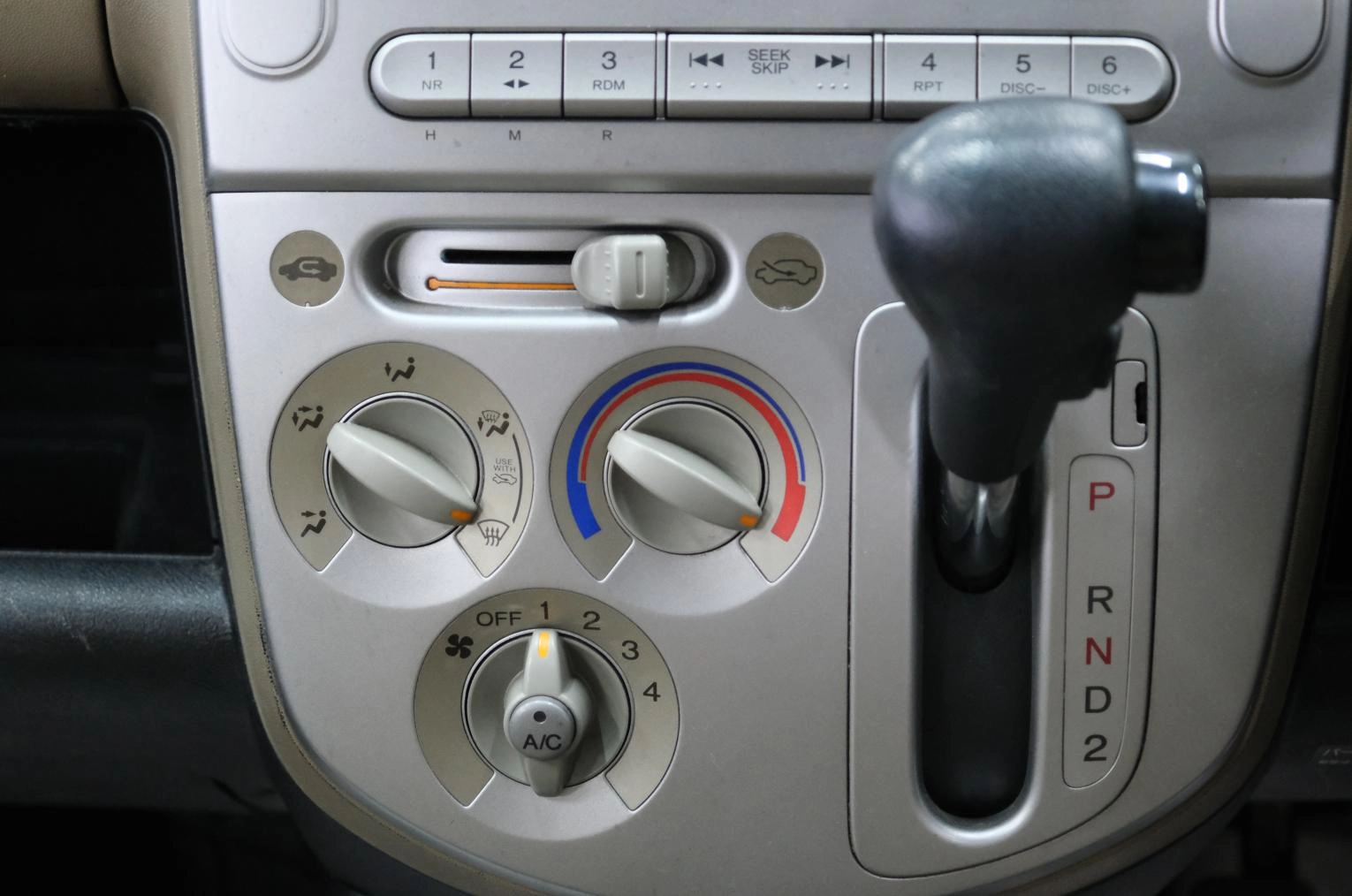 Honda Life 15 из 21