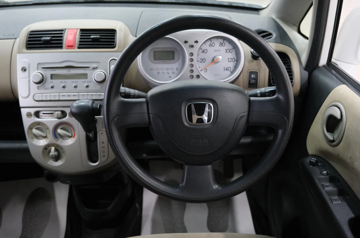 Honda Life 11 из 21