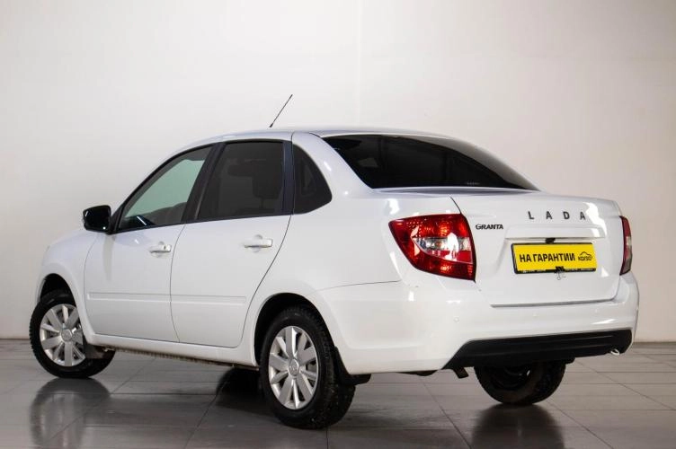 ВАЗ (LADA) Granta 4 из 5