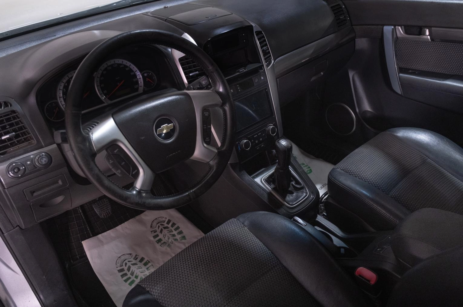 Chevrolet Captiva 7 из 21