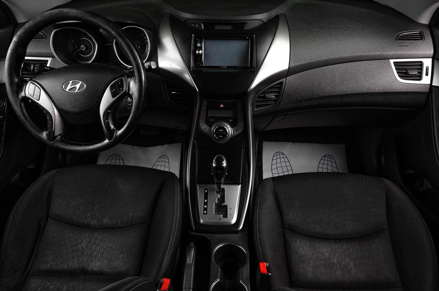 Hyundai Avante 7 из 19