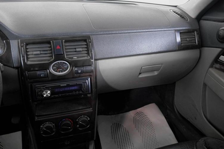 ВАЗ (LADA) Priora 14 из 22