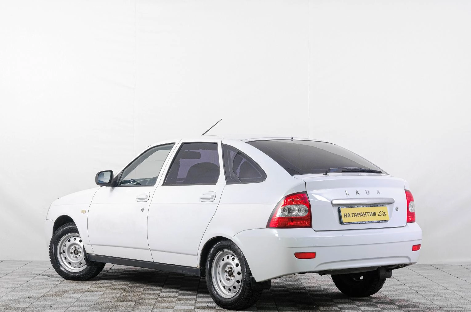 ВАЗ (LADA) Priora 4 из 22