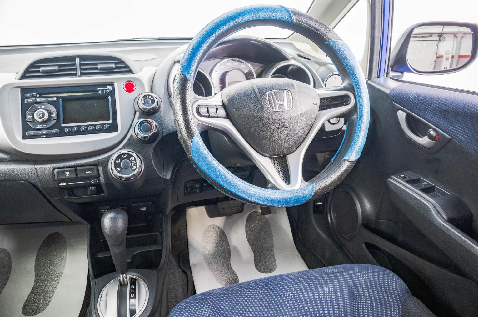 Honda Fit 17 из 27