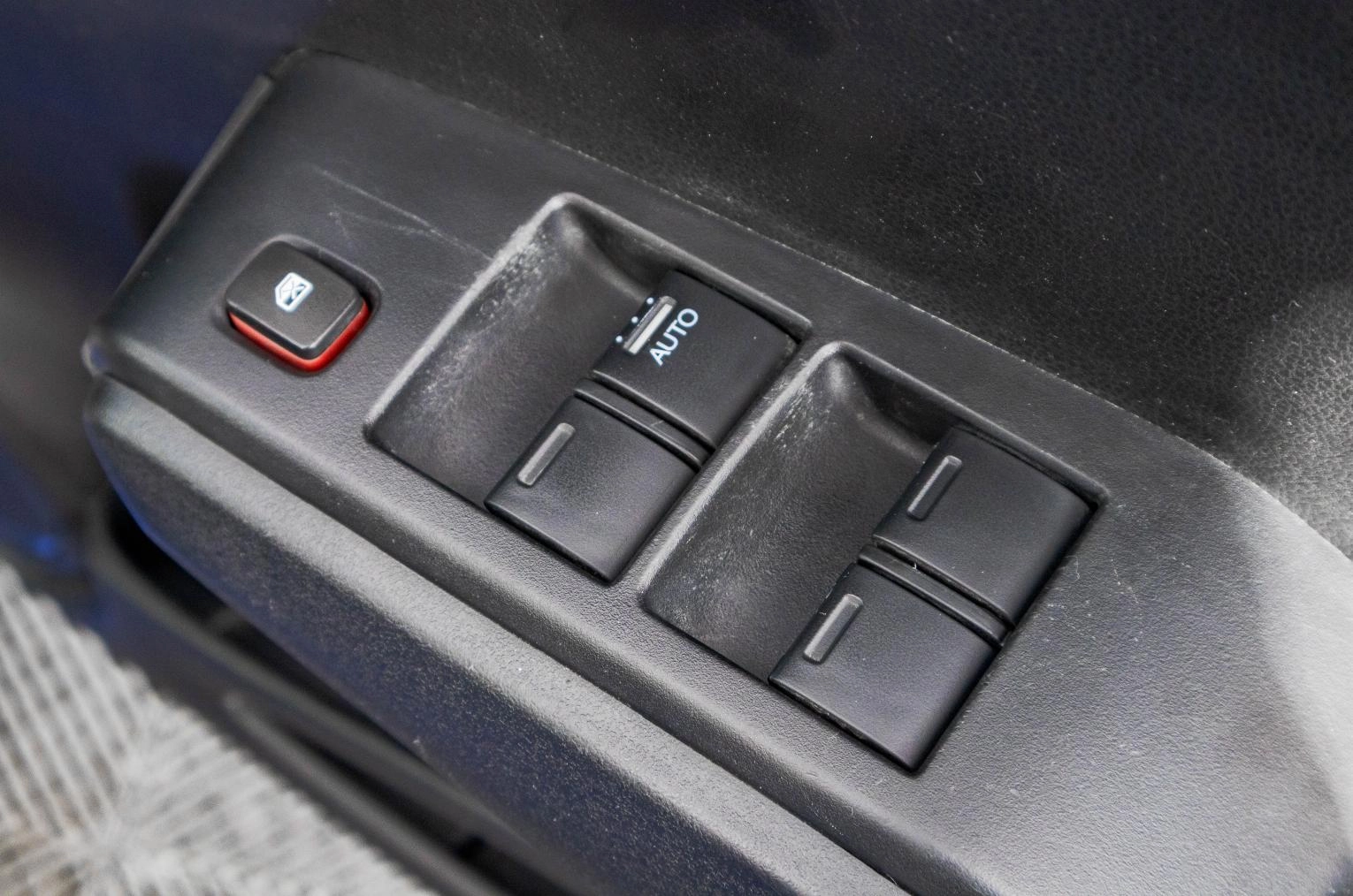 Honda Fit 12 из 27