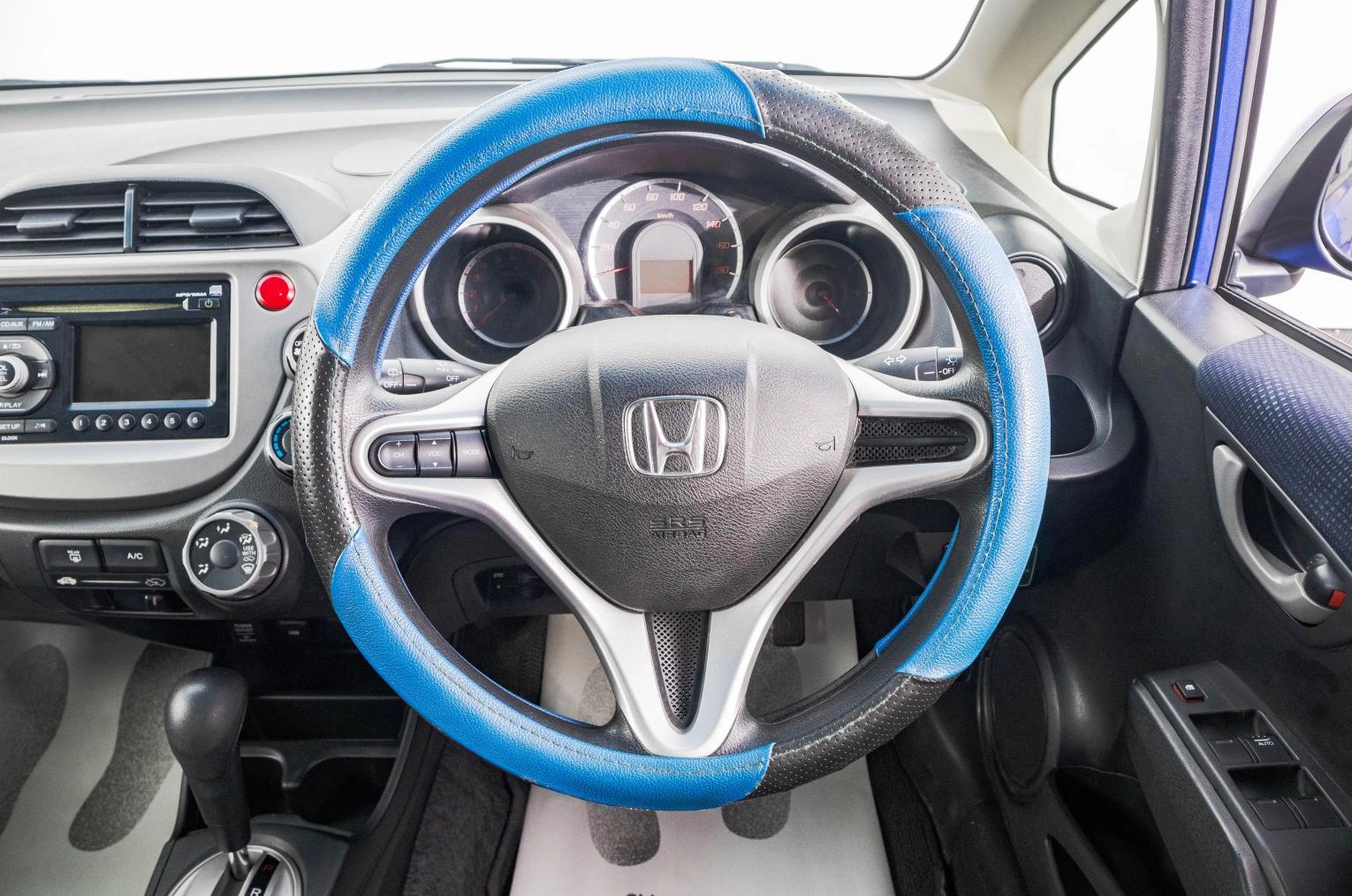 Honda Fit 15 из 27
