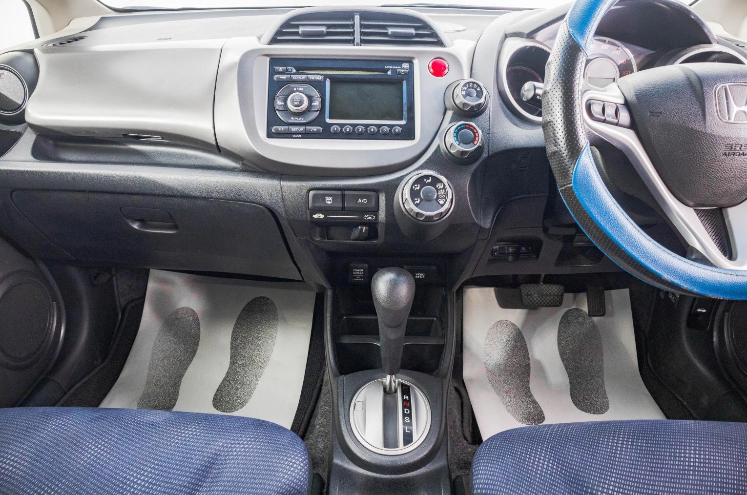 Honda Fit 18 из 27