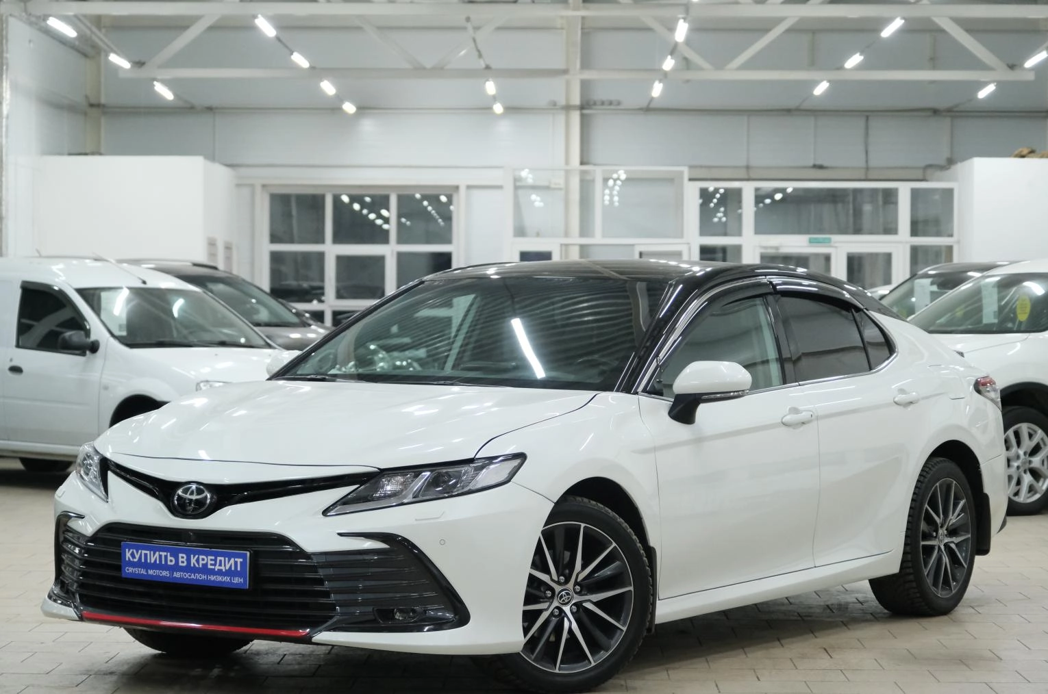 Toyota Camry 3 из 23