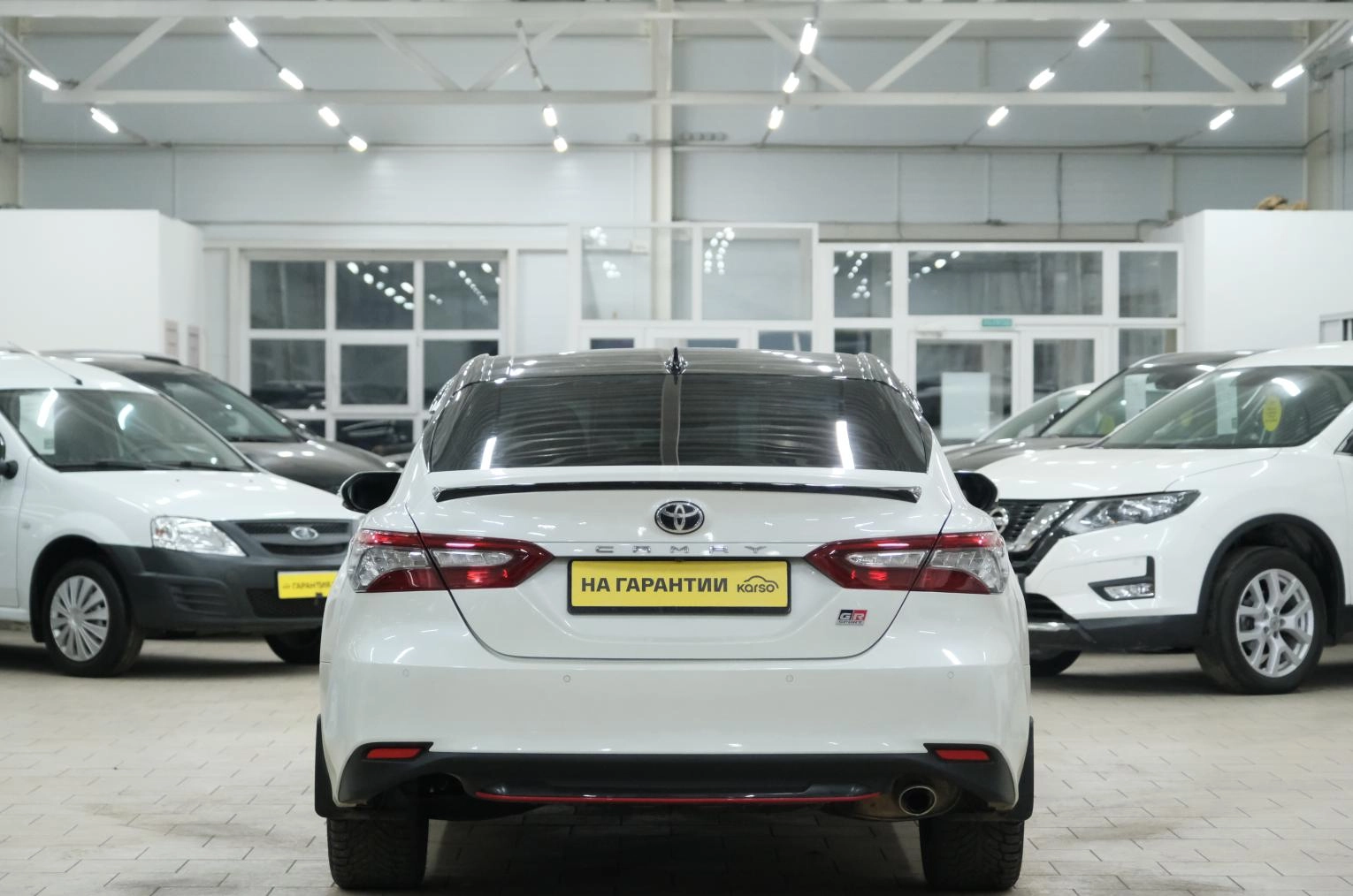 Toyota Camry 5 из 23