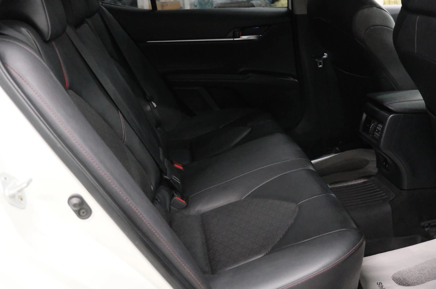 Toyota Camry 23 из 23